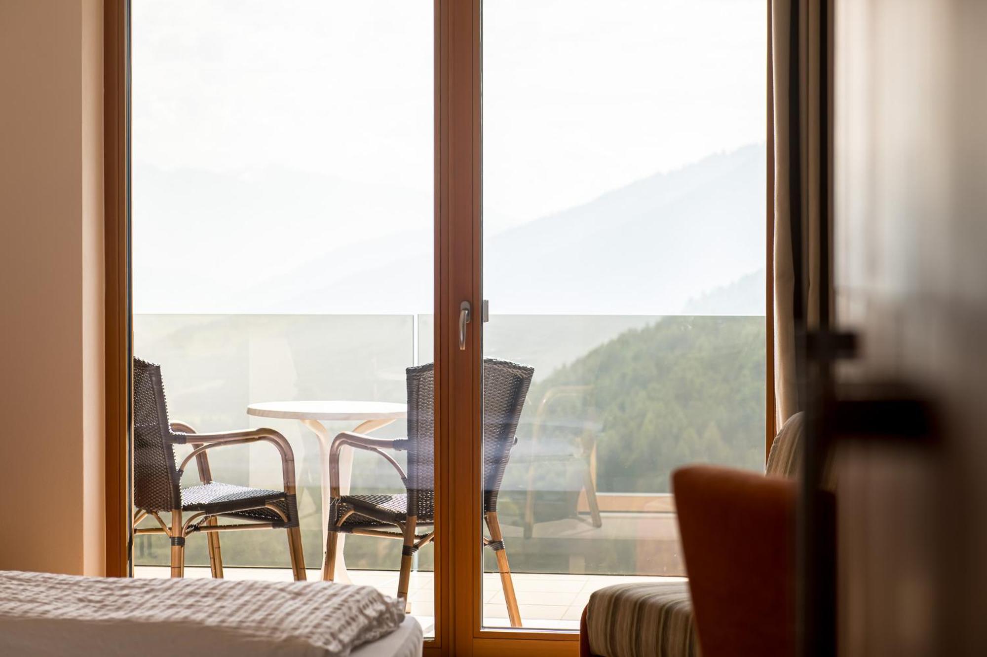 Kronplatz-Resort Hotel Kristall Olang Exterior photo